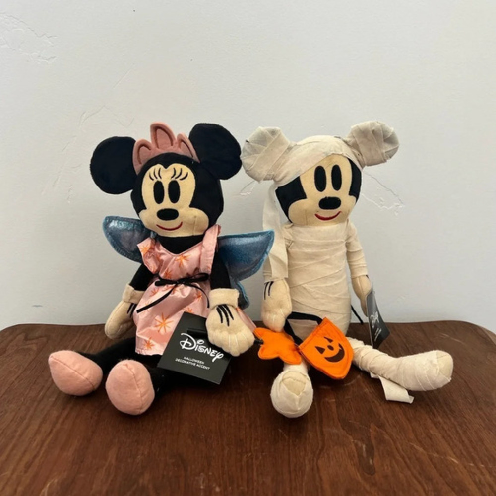 Mickey & Minnie Halloween Home Decor (NWT)